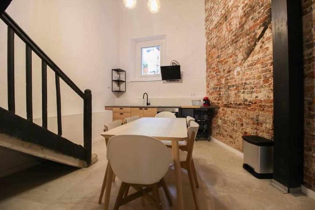 Vivienda En El Centro De Santander Apartment Exterior photo